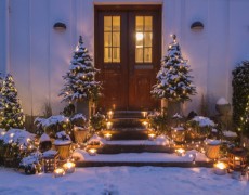 Claus Dalby er som vanligt uovertruffen i pyntning af sit indgangsparti