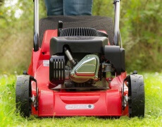 Forårsklar plæneklipper