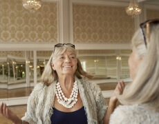 Set i bakspejlet er Britt glad