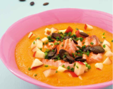 Græskarsuppe med grillet laks