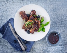 Spareribs med brombær og hoisinmarinade